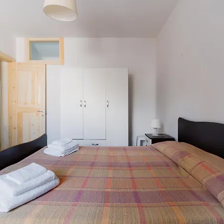 Mery Villaggio Chiusurelle *