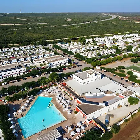 Mery Villaggio Chiusurelle * Torre Lapillo
